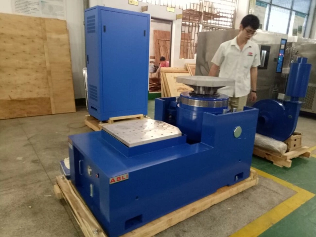 Laboratory Environmental Test Chamber Temperature and Humidity Combined Vibration Testing Chamber